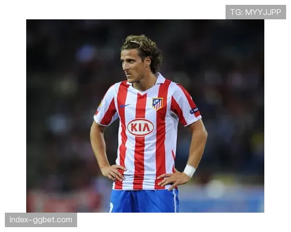 马竞5-4-1阵型防守弱点：朱利亚诺西蒙尼右路防守空当